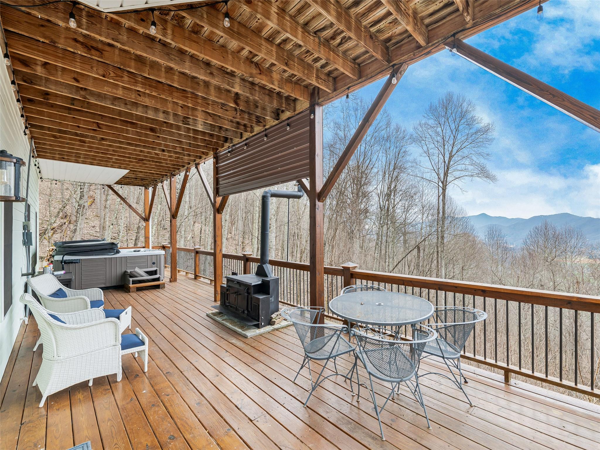 1386 Brandywine Road Waynesville, NC 28786 - Photo 33 of 48 Gallery Image 33