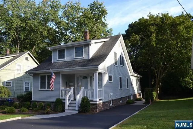 $2,000 | 125 Lake Street, Unit 2ND FLOORAP, Westwood, NJ 07675