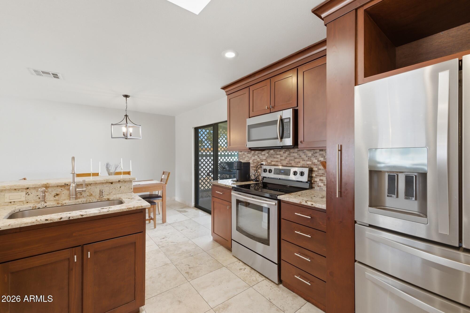 38 West Hillview Street Mesa, AZ 85201 - Photo 15 of 38 _H__8432