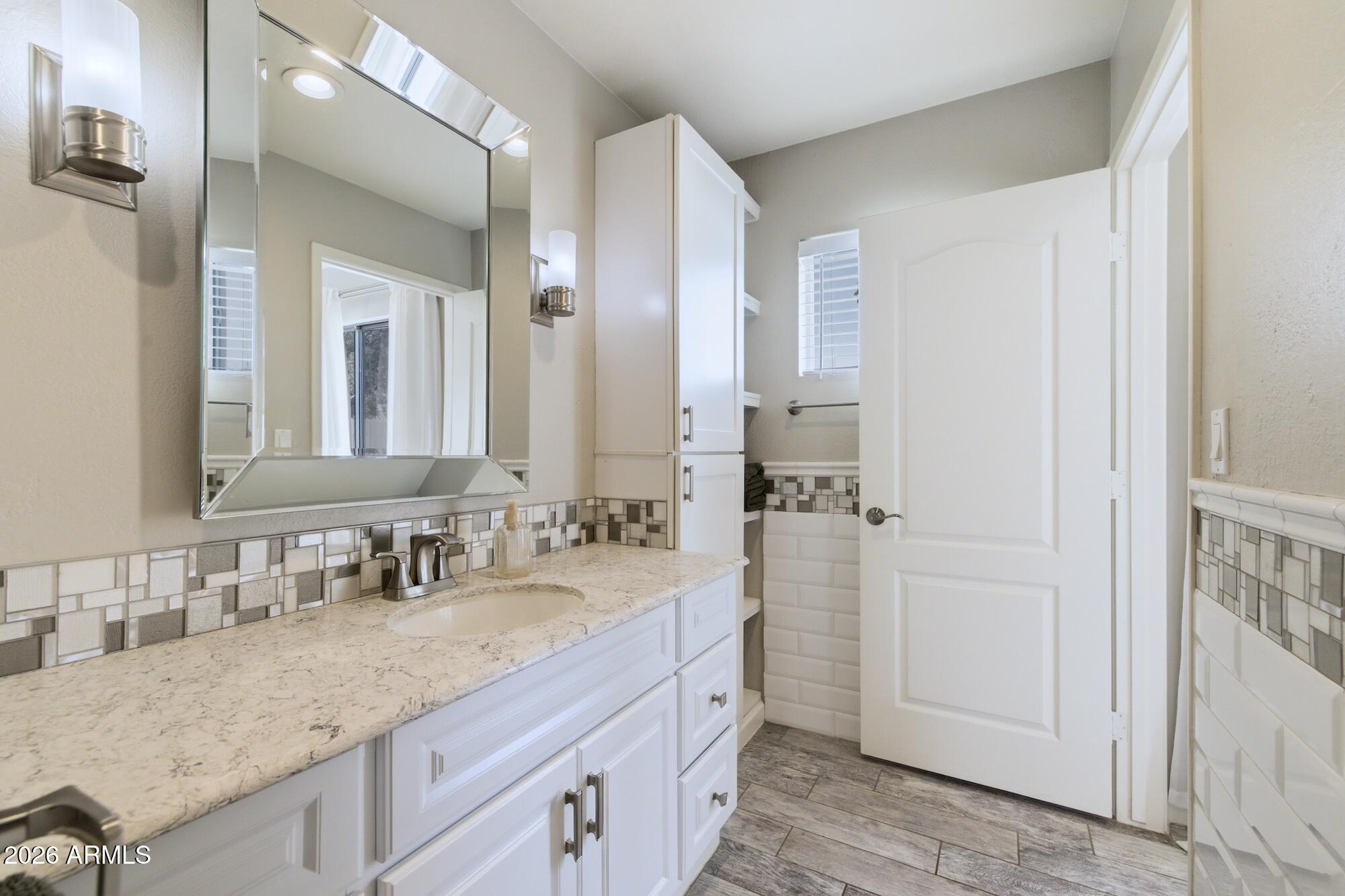 38 West Hillview Street Mesa, AZ 85201 - Photo 22 of 38 _H__8472