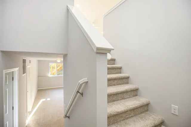 $319,900 | 58586 Swenson Street, Mattawan, MI 49071