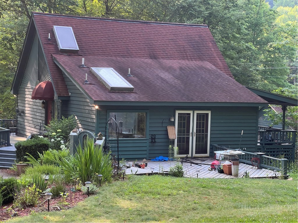187 Little Creekside Road Banner Elk, NC 28604 - Photo 28 of 31