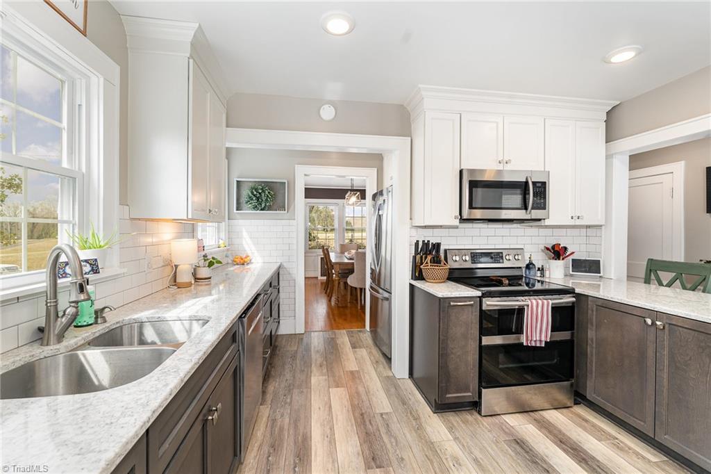 512 Country Club Road Mount Airy, NC 27030 - Photo 12 of 42 Gallery Image 12