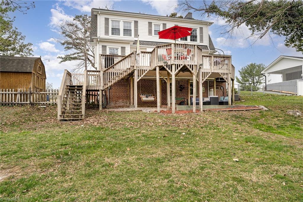 512 Country Club Road Mount Airy, NC 27030 - Photo 38 of 42 Gallery Image 38