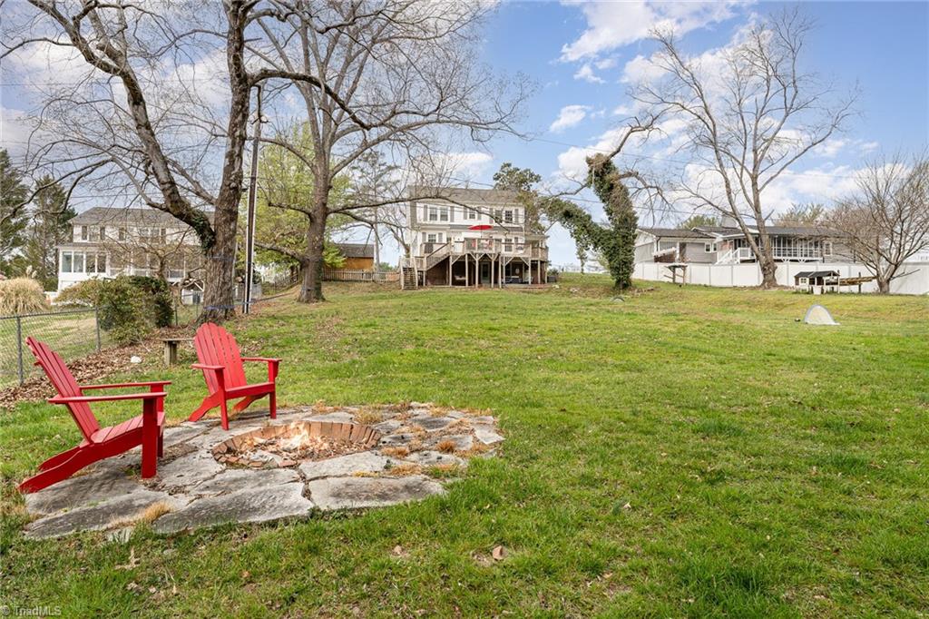 512 Country Club Road Mount Airy, NC 27030 - Photo 39 of 42 Gallery Image 39