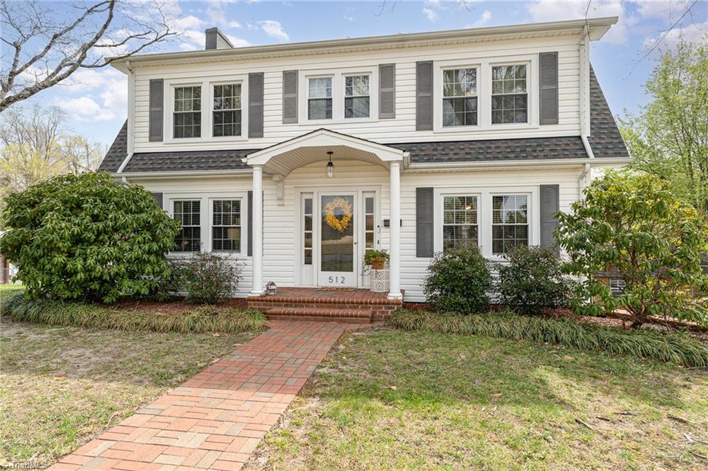 512 Country Club Road Mount Airy, NC 27030 - Photo 4 of 42 Gallery Image 4