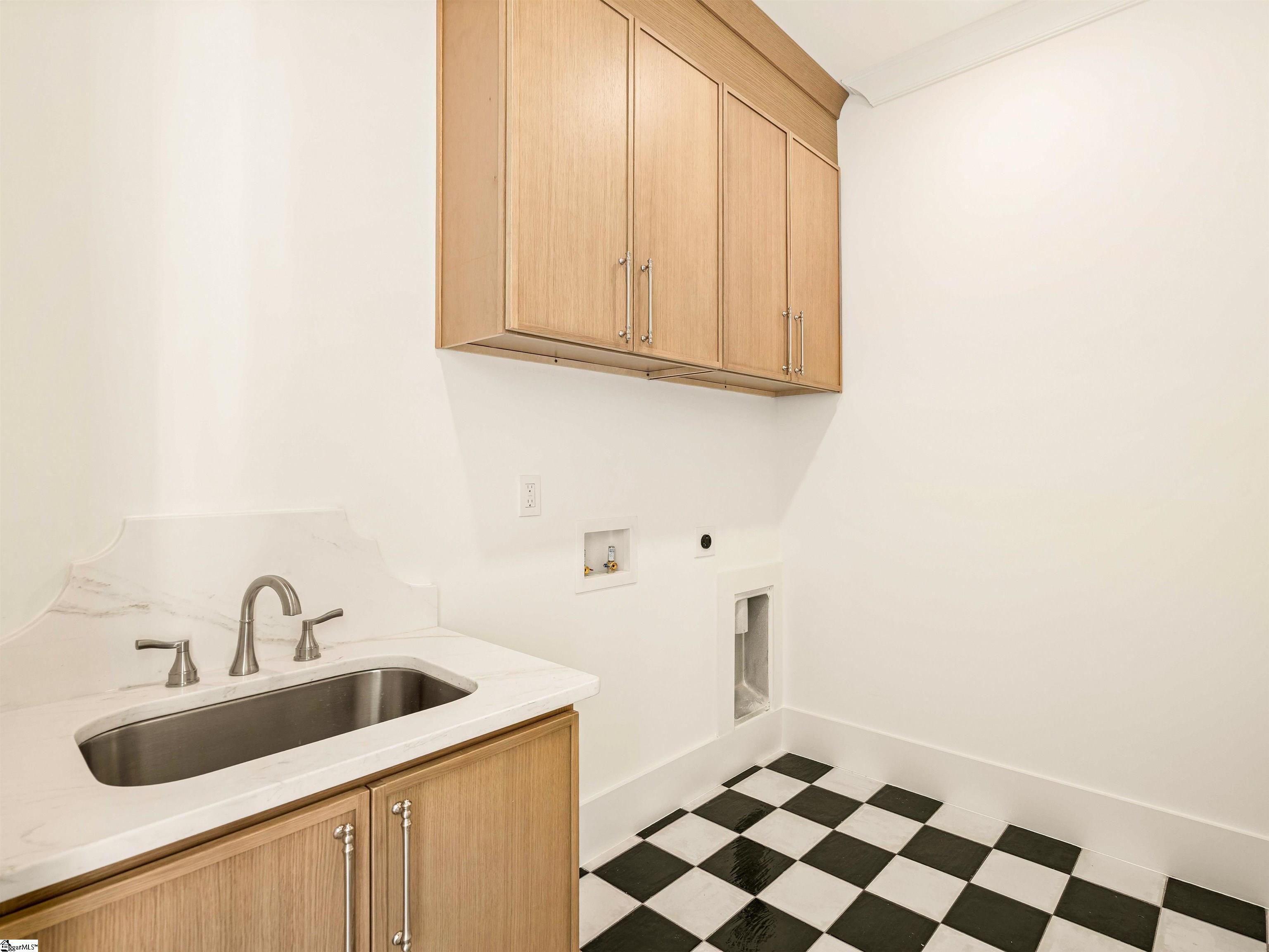 205 Parkins Mill Road Greenville, SC 29607 - Photo 15 of 35