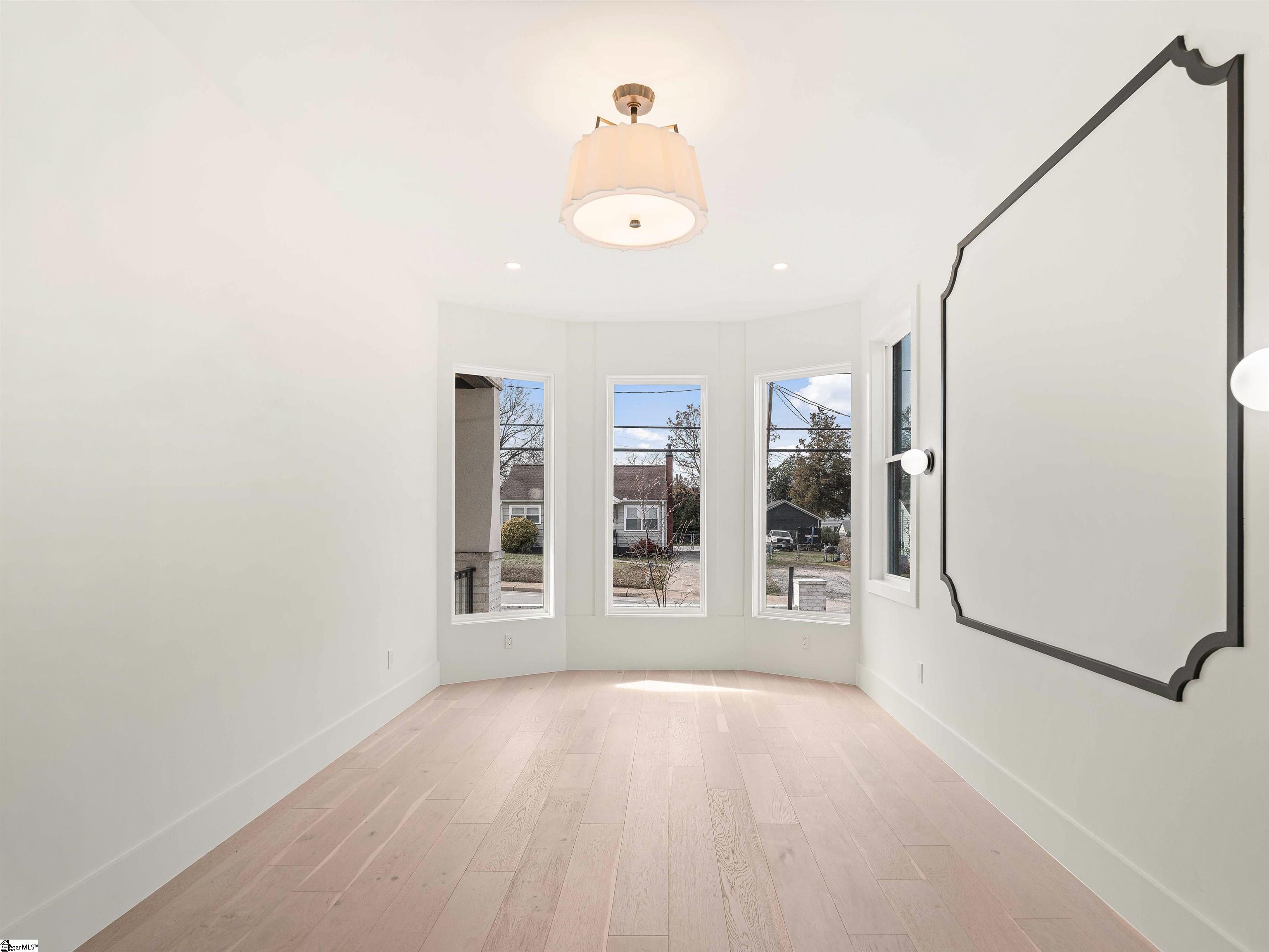 205 Parkins Mill Road Greenville, SC 29607 - Photo 22 of 35