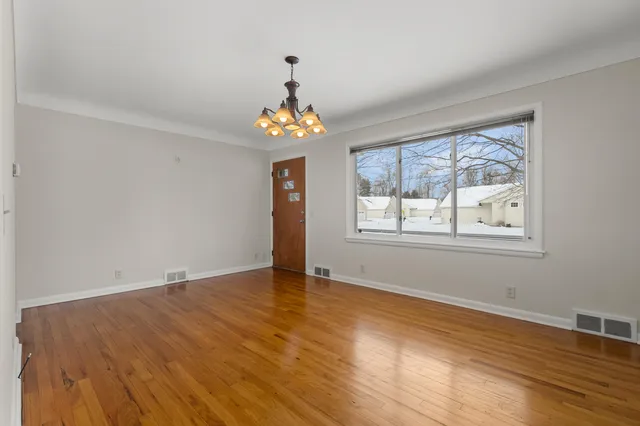 $249,900 | 2229 West Osterhout Avenue, Portage, MI 49024