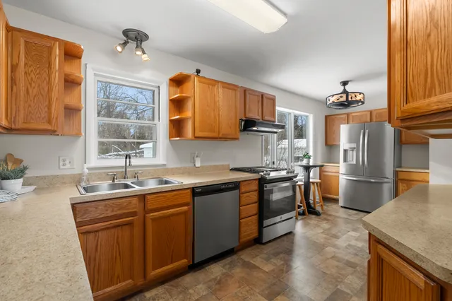 $249,900 | 2229 West Osterhout Avenue, Portage, MI 49024