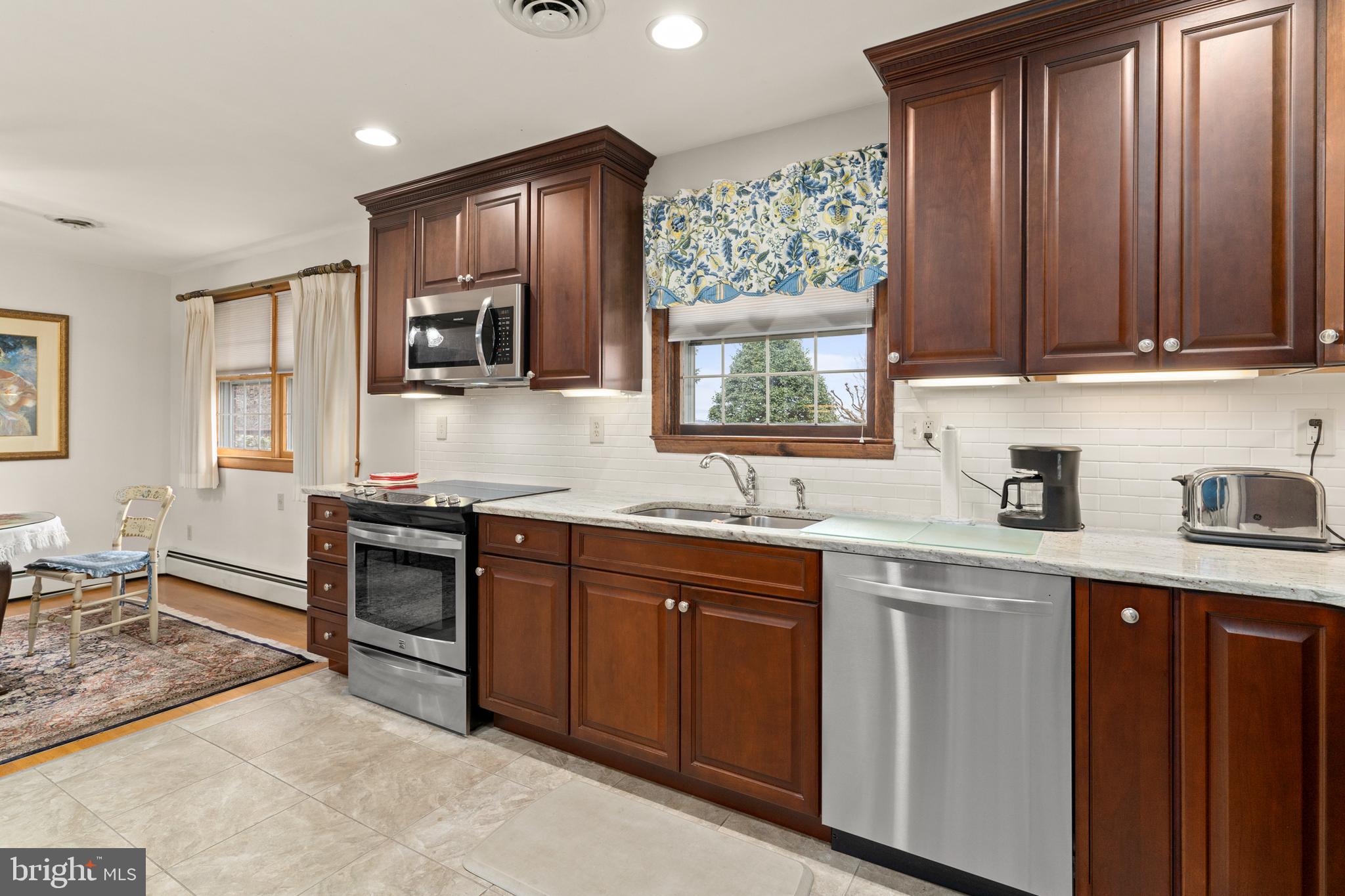 3001 Ridge Road Westminster, MD 21157 - Photo 11 of 43 Kitchen (alt view)