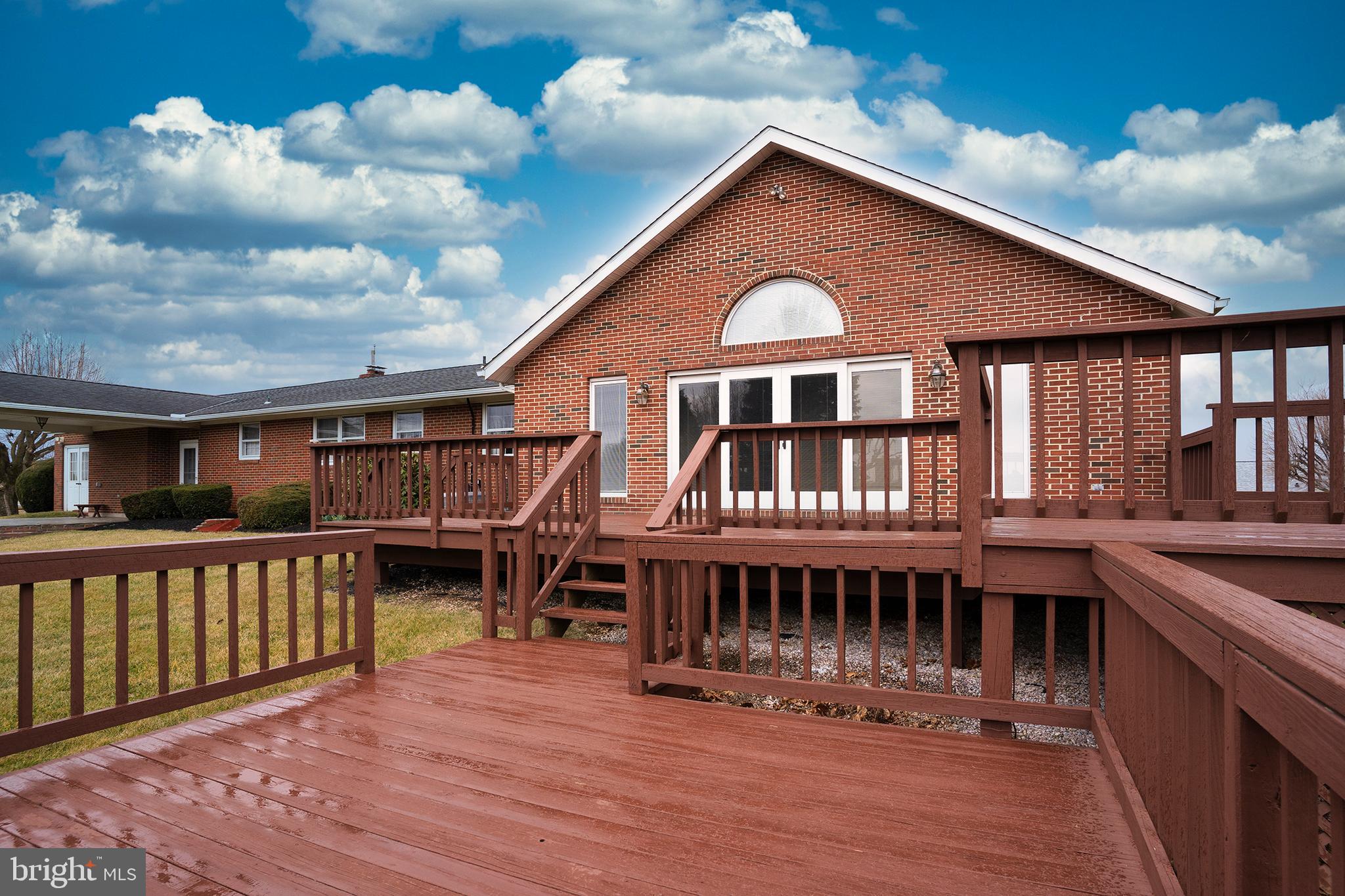 3001 Ridge Road Westminster, MD 21157 - Photo 33 of 43 Back Deck (alt view)