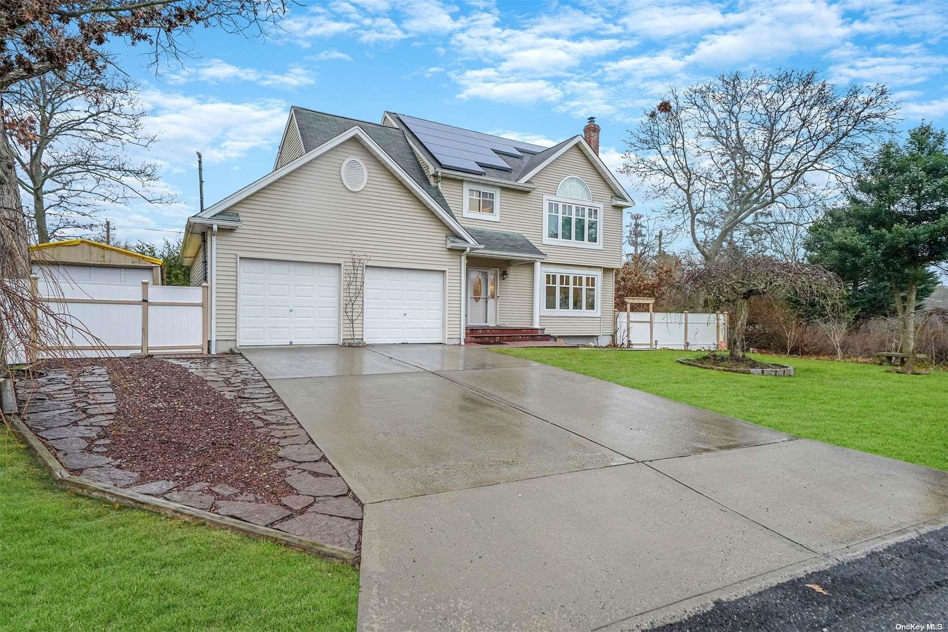 405 Floyd Road South Shirley, NY 11967 - Photo 1 of 1 Gallery Image 1
