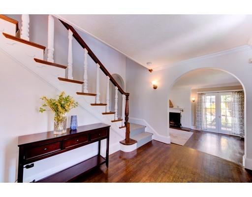 9 Marion Road Marblehead, MA 01945 - Photo 2 of 30