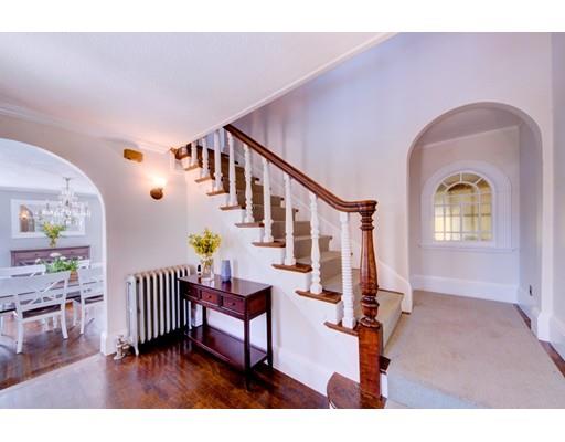 9 Marion Road Marblehead, MA 01945 - Photo 3 of 30