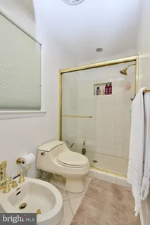 $950,000 | 6613 Kerns Road, Falls Church, VA 22042