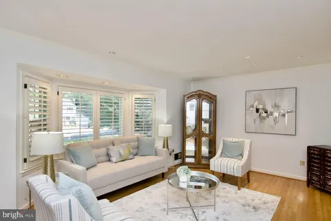 $950,000 | 6613 Kerns Road, Falls Church, VA 22042