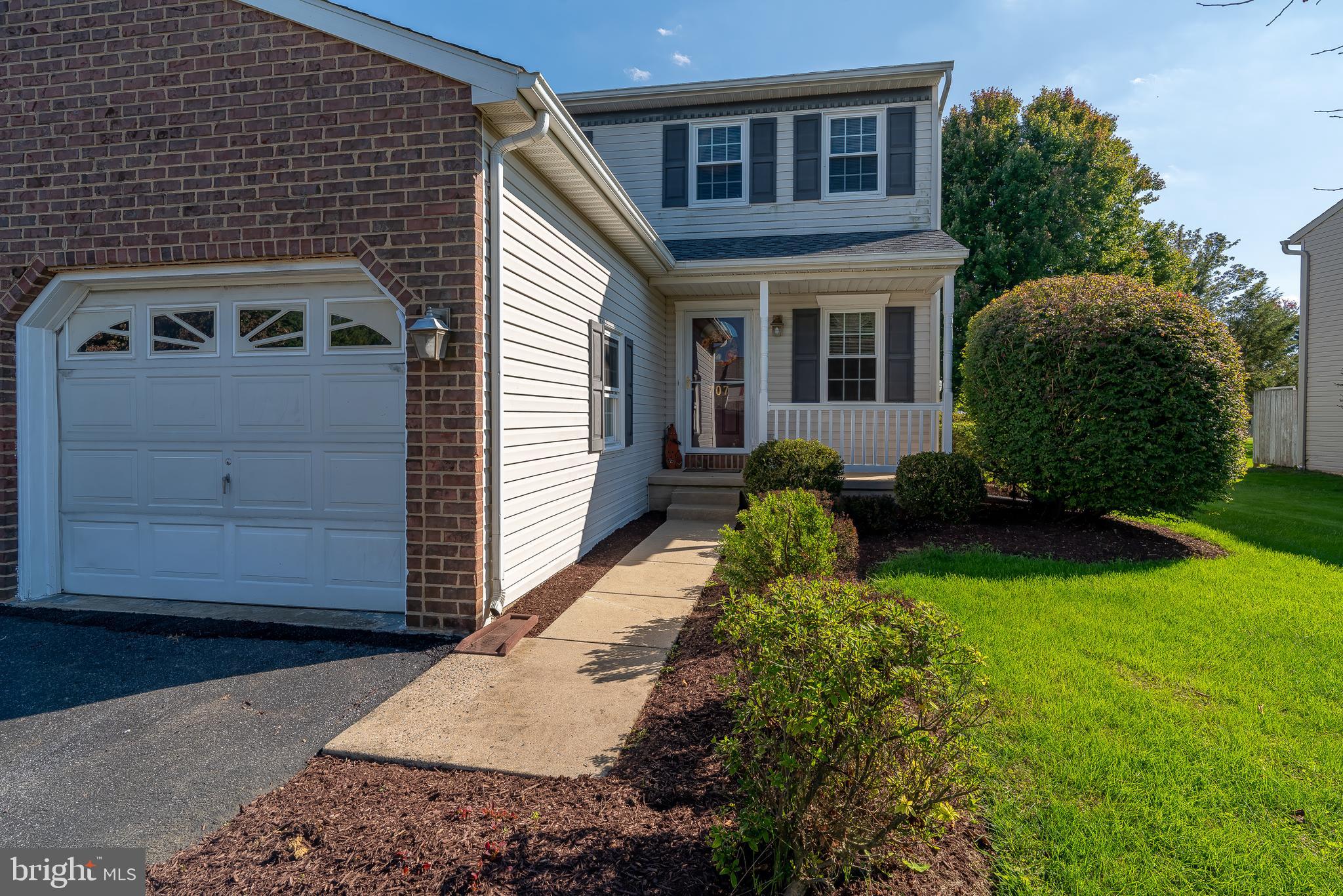 707 West 6th Street Lititz, PA 17543 - Photo 3 of 38