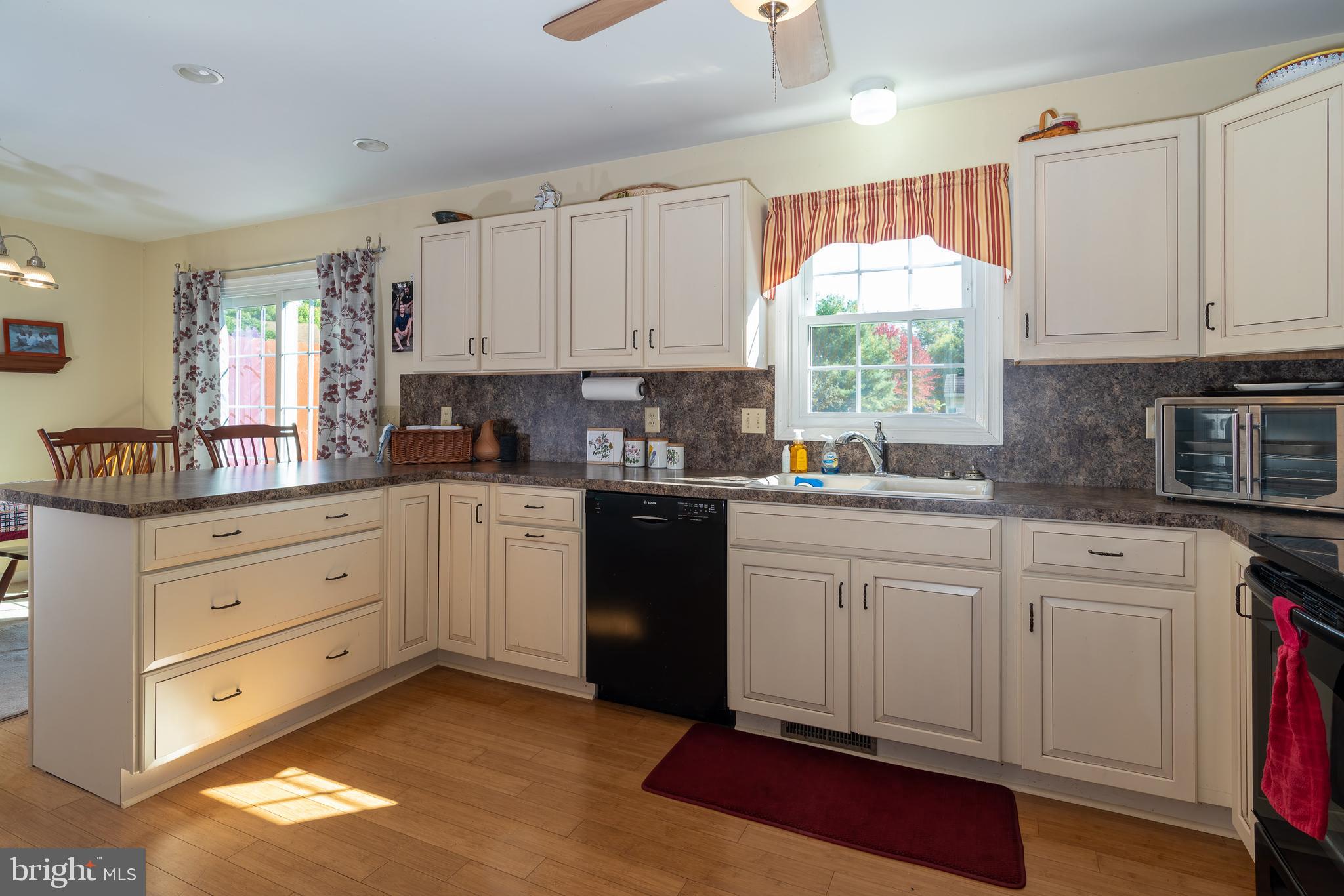 707 West 6th Street Lititz, PA 17543 - Photo 26 of 38