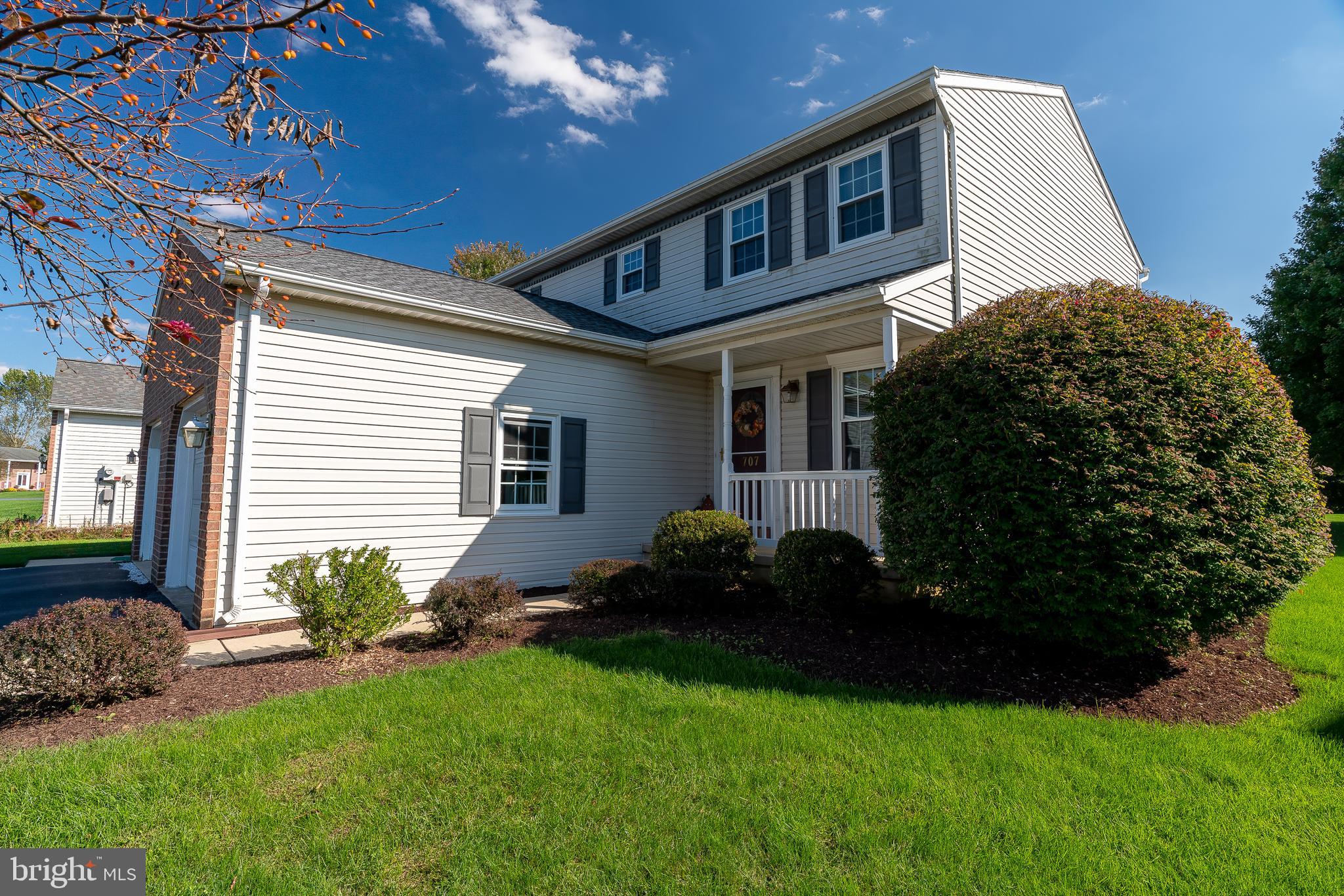 707 West 6th Street Lititz, PA 17543 - Photo 4 of 38