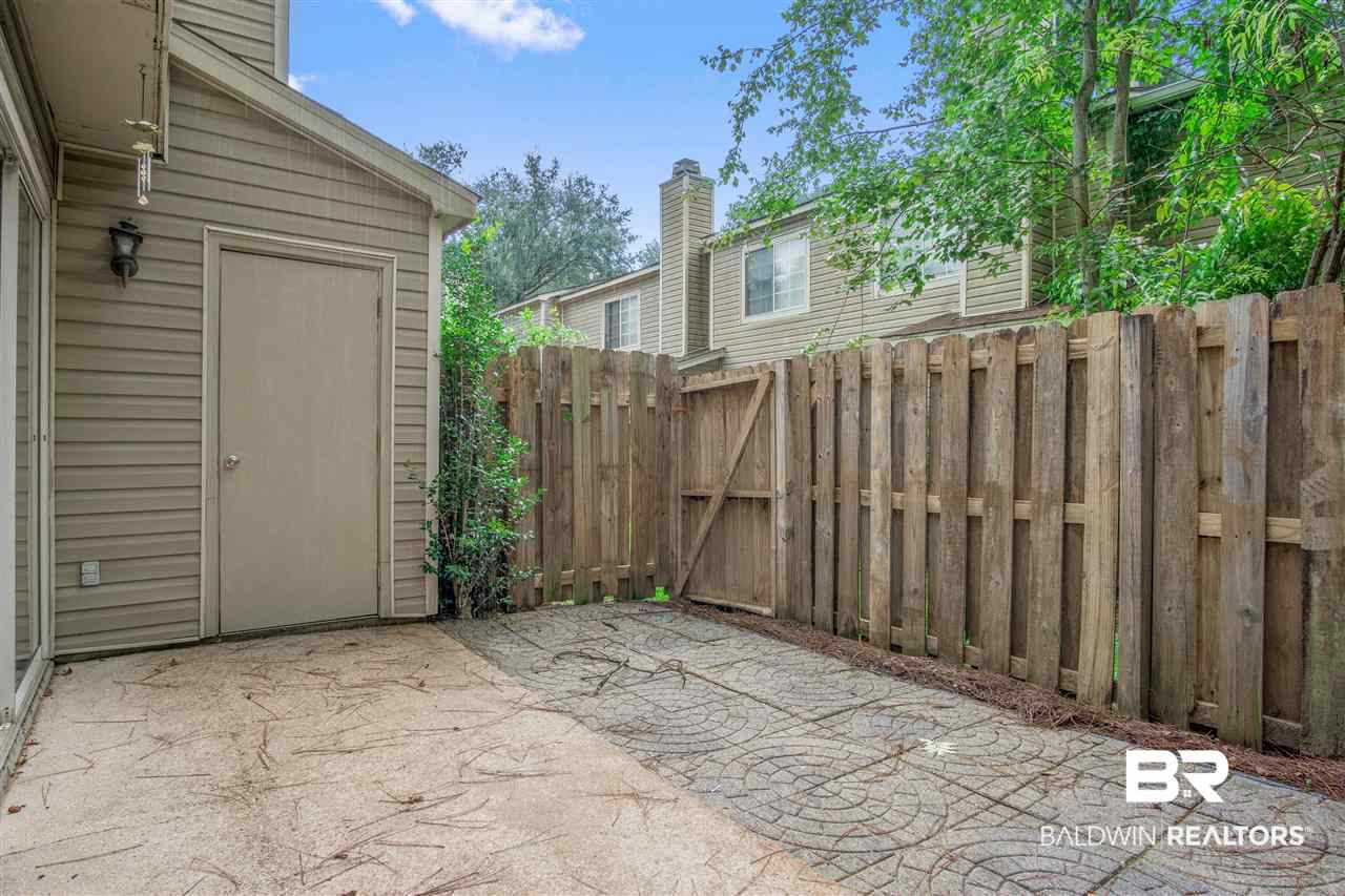 6701 Dickens Ferry Road, Unit 106 Mobile, AL 36608 - Photo 17 of 18
