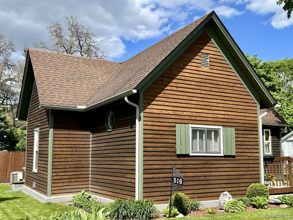 516 West Clinton Street Howell, MI 48843 - Photo 19 of 20