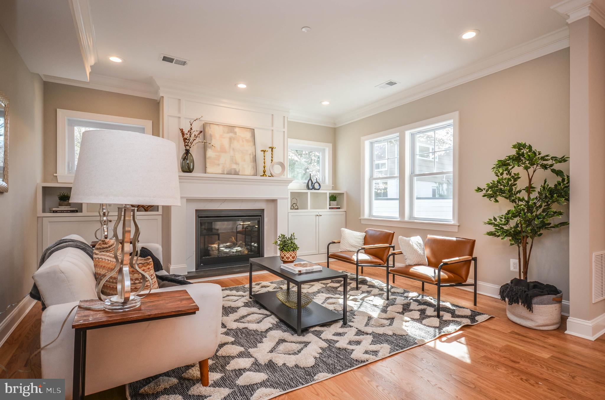 4115 Decatur Avenue Kensington, MD 20895 - Photo 4 of 44 Gallery Image 4