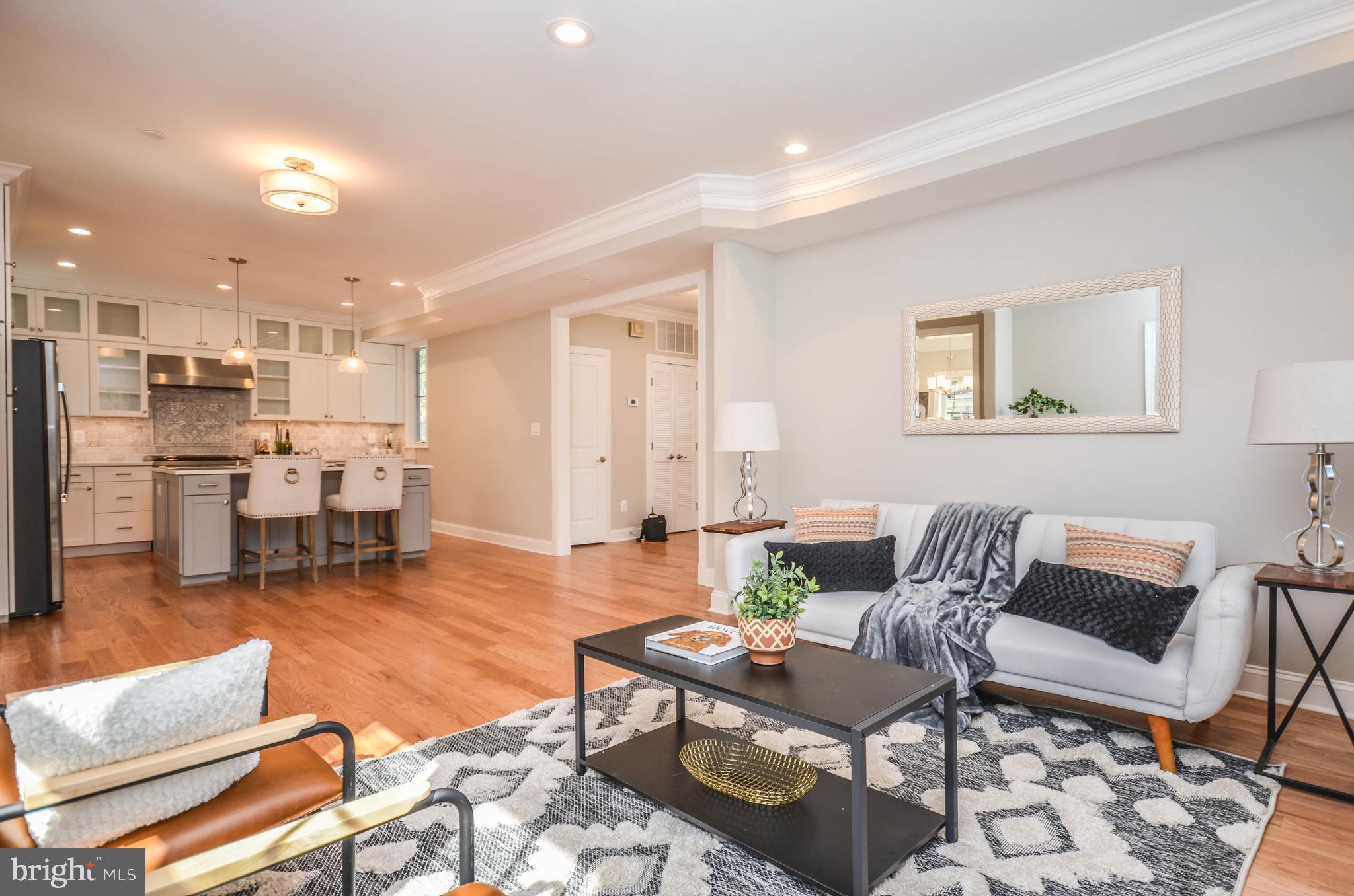 4115 Decatur Avenue Kensington, MD 20895 - Photo 5 of 44 Gallery Image 5
