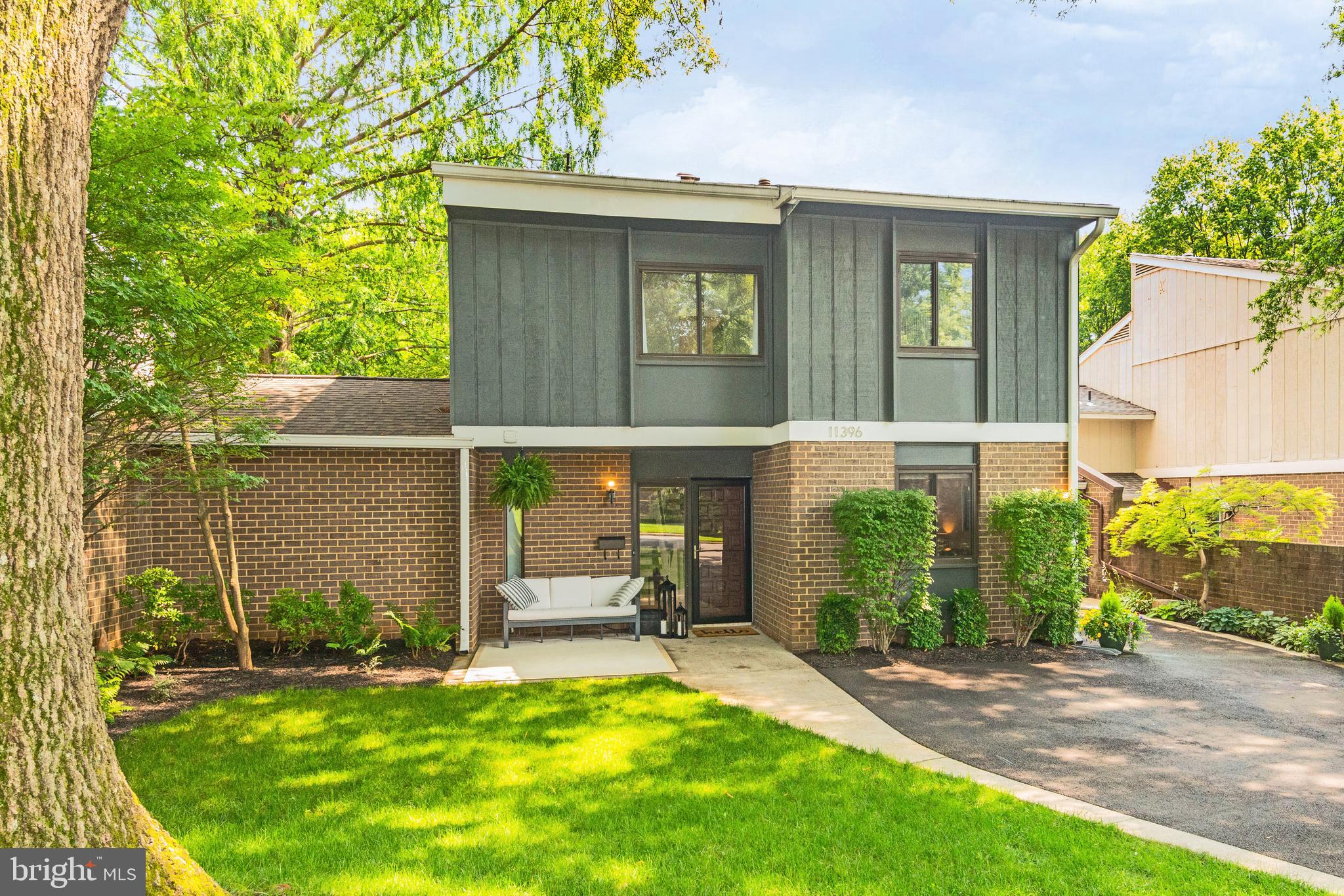 11396 Fairway Drive Reston, VA 20190 - Photo 1 of 45 Welcome Home to 11396 Fairway Drive!