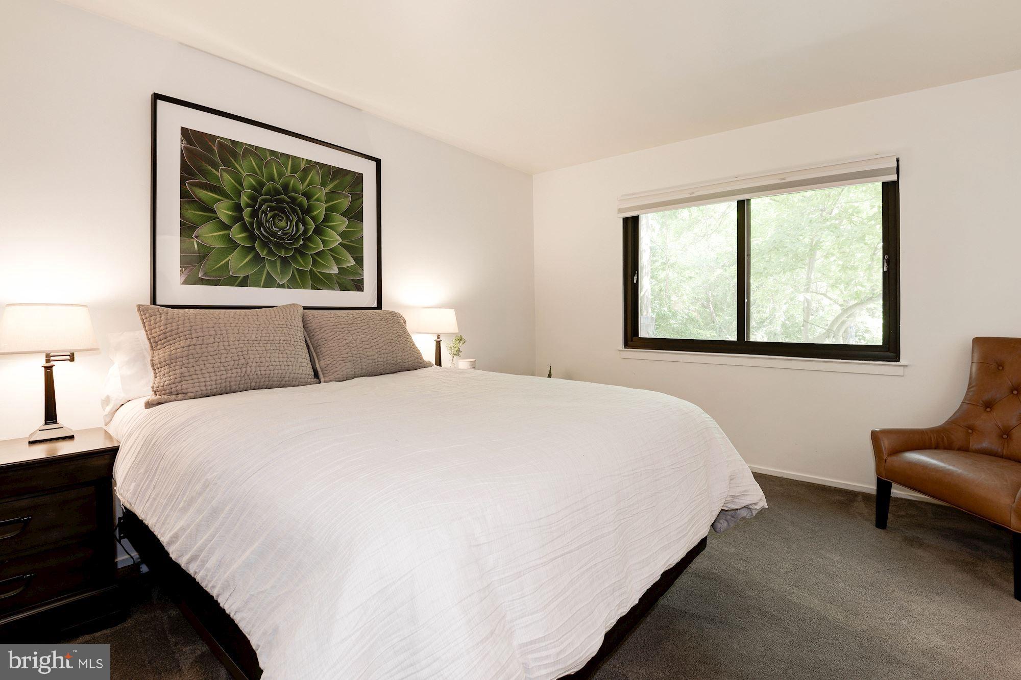 11396 Fairway Drive Reston, VA 20190 - Photo 23 of 45 Main level bedroom