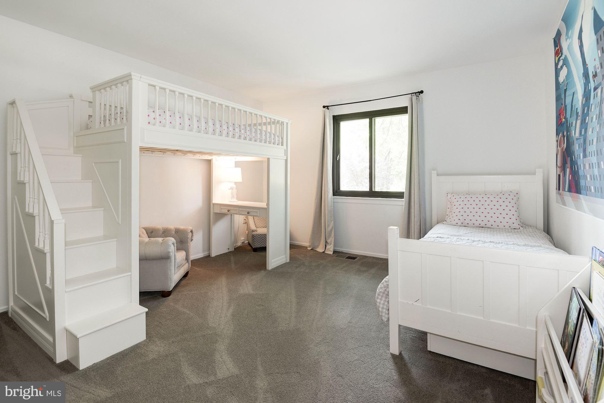 11396 Fairway Drive Reston, VA 20190 - Photo 25 of 45 Second bedroom