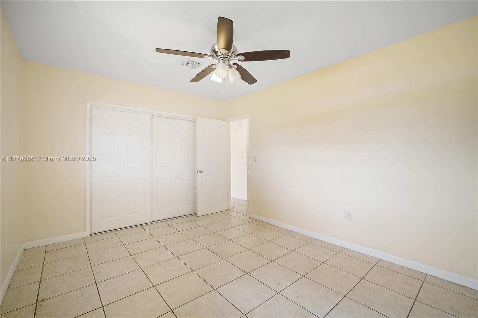 6637 Ficus Drive Miramar, FL 33023 - Photo 16 of 32