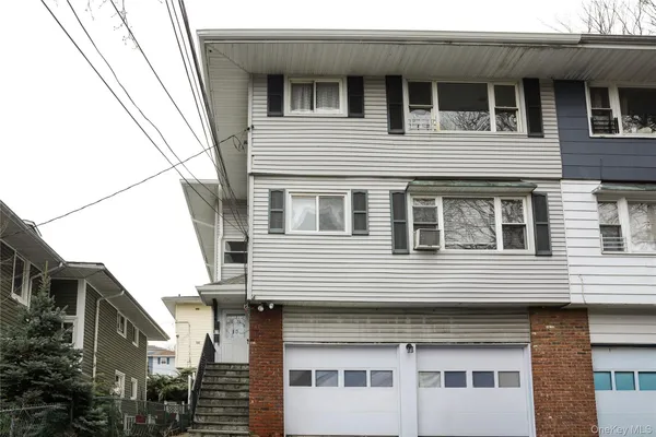 $3,000 | 13 Regina Place, Yonkers, NY 10703