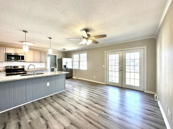 $2,250 | 6 Duck Pond Court, Goose Creek, SC 29445