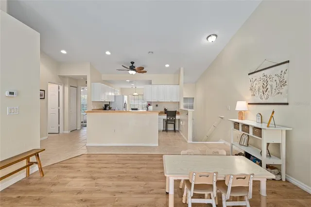 $214,900 | 5436 Admiral Way, Unit 2, Oxford, FL 34484