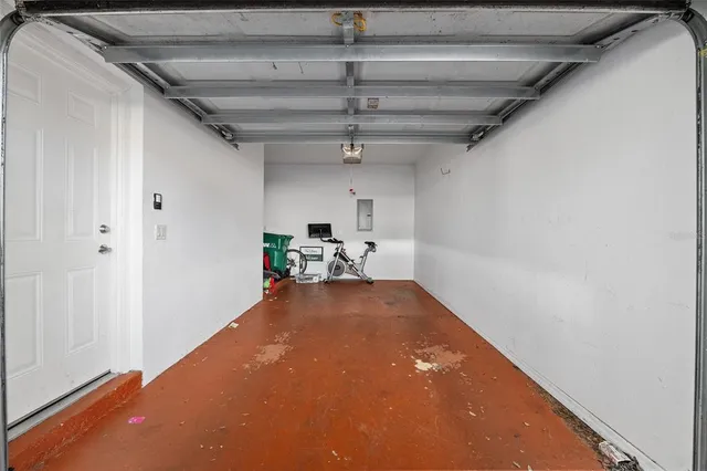 $214,900 | 5436 Admiral Way, Unit 2, Oxford, FL 34484