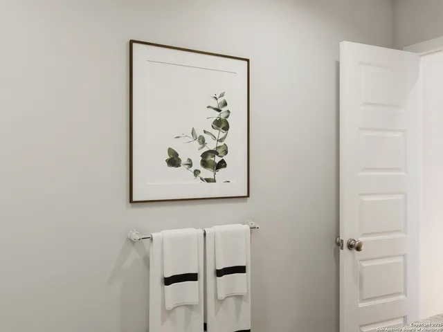 $328,058 | 126 Hunters Camp, San Antonio, TX 78245