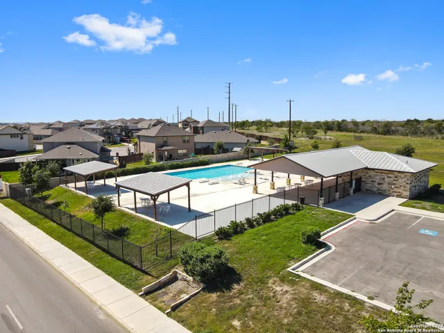 $328,058 | 126 Hunters Camp, San Antonio, TX 78245