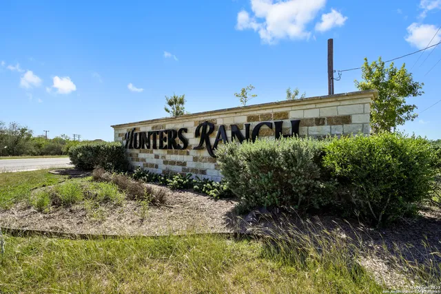 $328,058 | 126 Hunters Camp, San Antonio, TX 78245