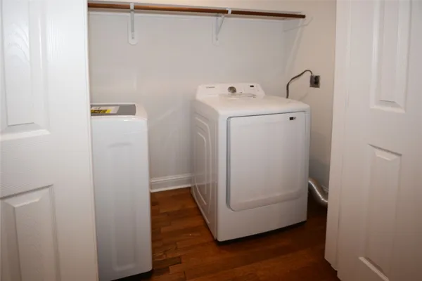 $3,000 | 8006 Richmond Avenue, Houston, TX 77063