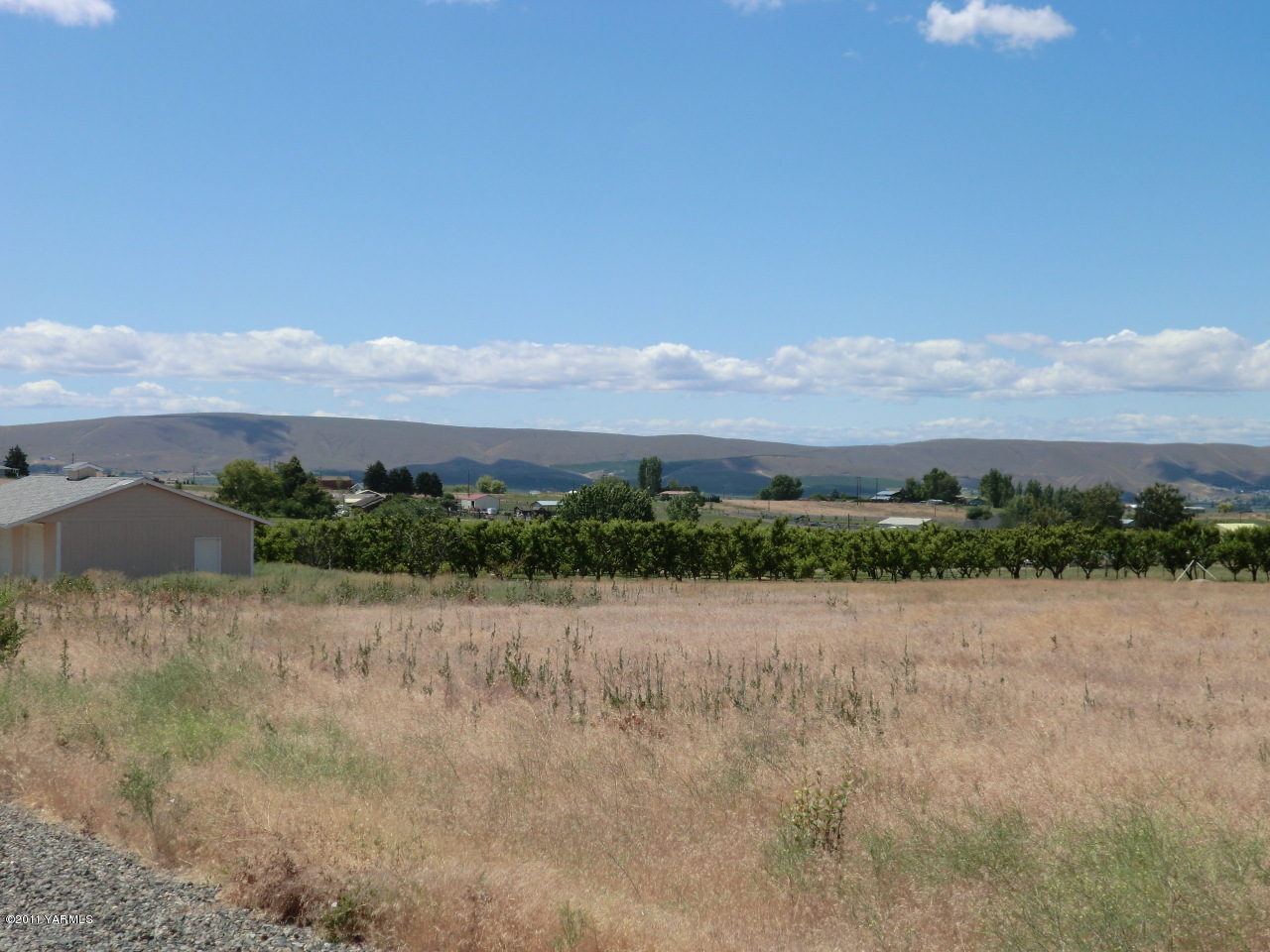 9634 Bittner Road Yakima, WA 98901 - Photo 2 of 5 2