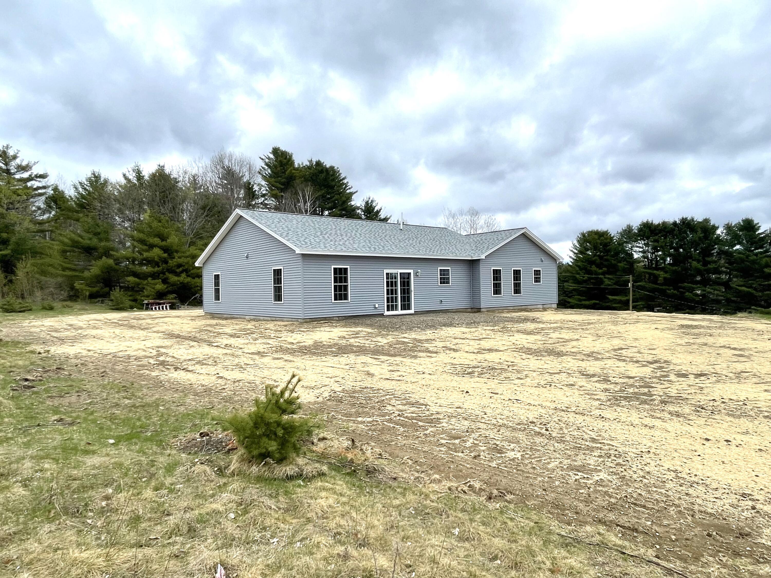 7 Kidder Road South China, ME 04358 - Photo 4 of 17 Exterior