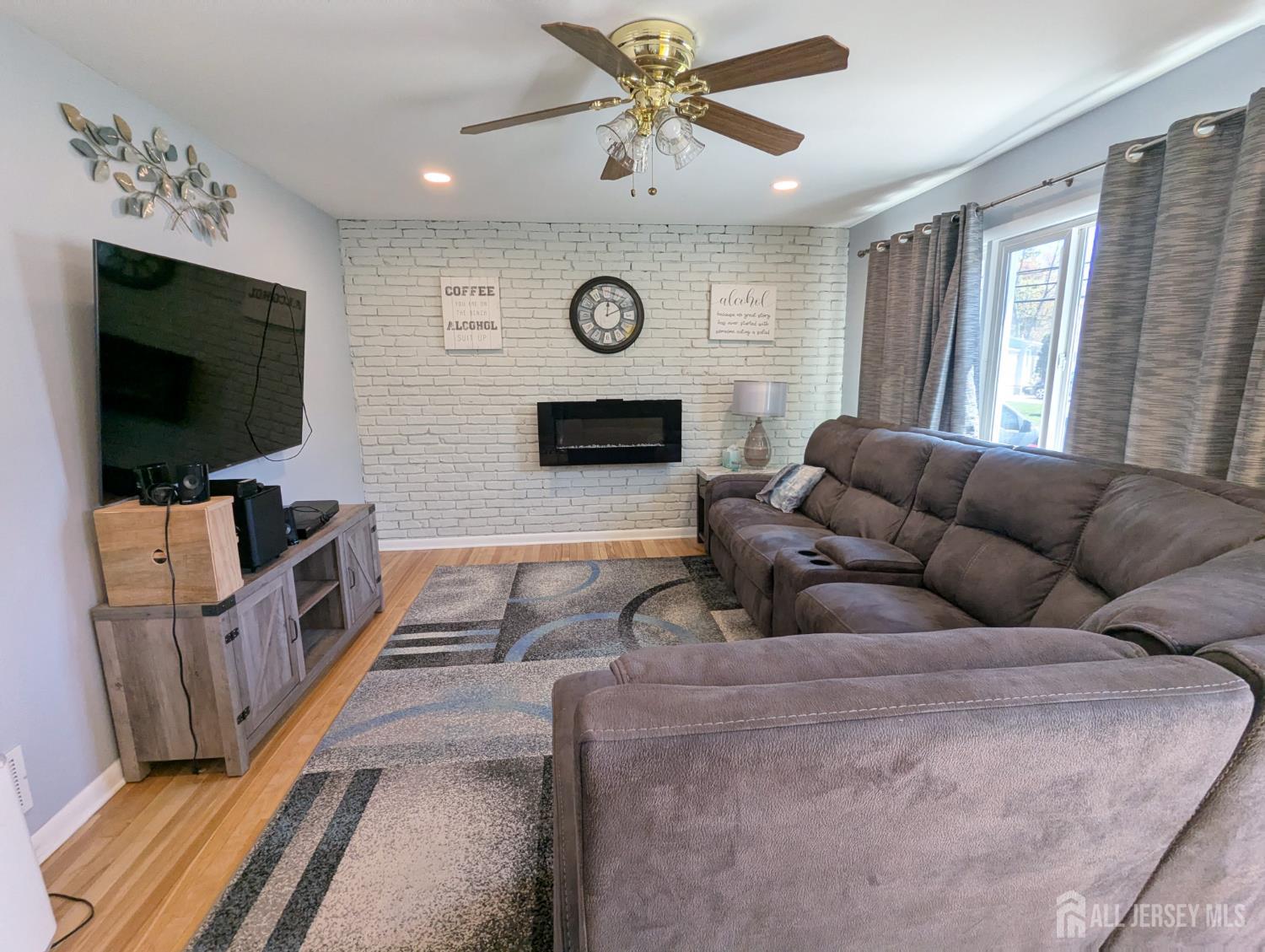 370 Marlboro Road Old Bridge, NJ 08857 - Photo 2 of 26