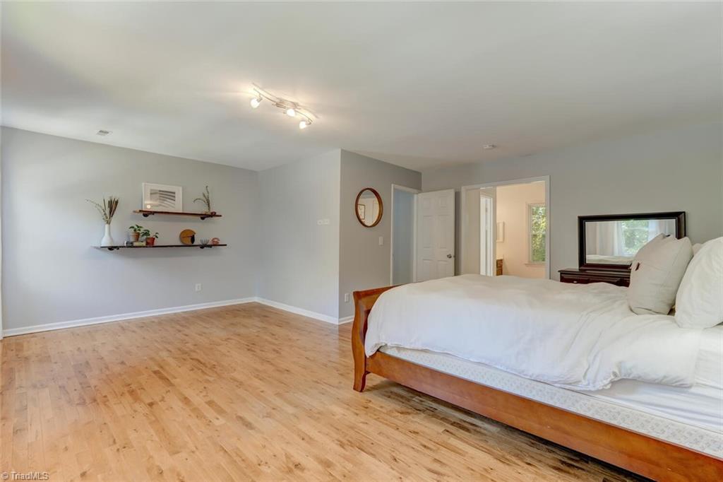 5205 Candlewick Road Greensboro, NC 27455 - Photo 13 of 31 Gallery Image 13