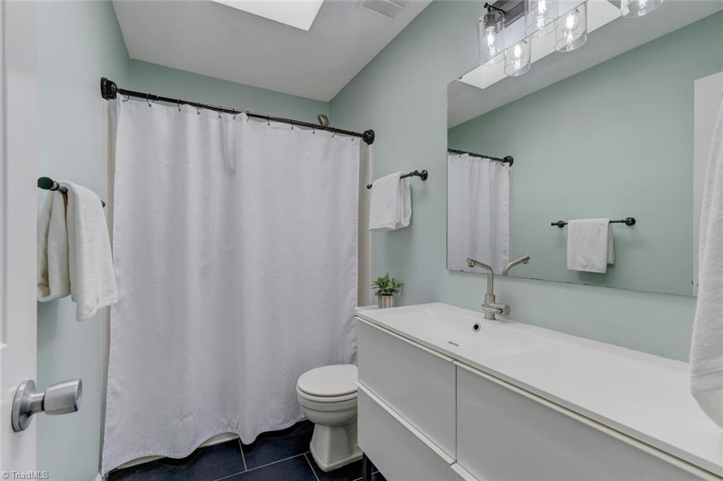 5205 Candlewick Road Greensboro, NC 27455 - Photo 20 of 31 Gallery Image 20