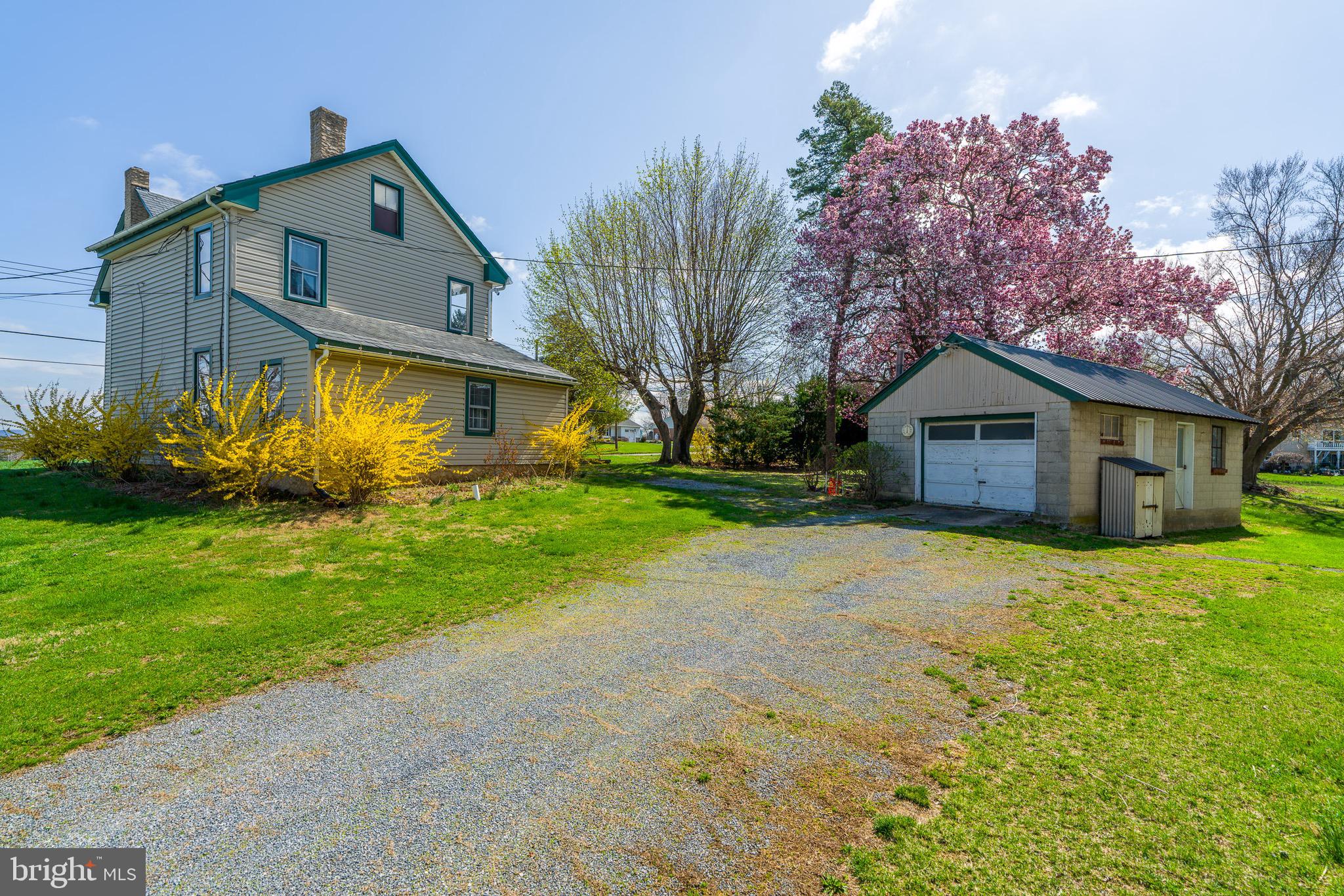 1 Prospect Road Strasburg, PA 17579 - Photo 3 of 66 a house view with a outdoor space