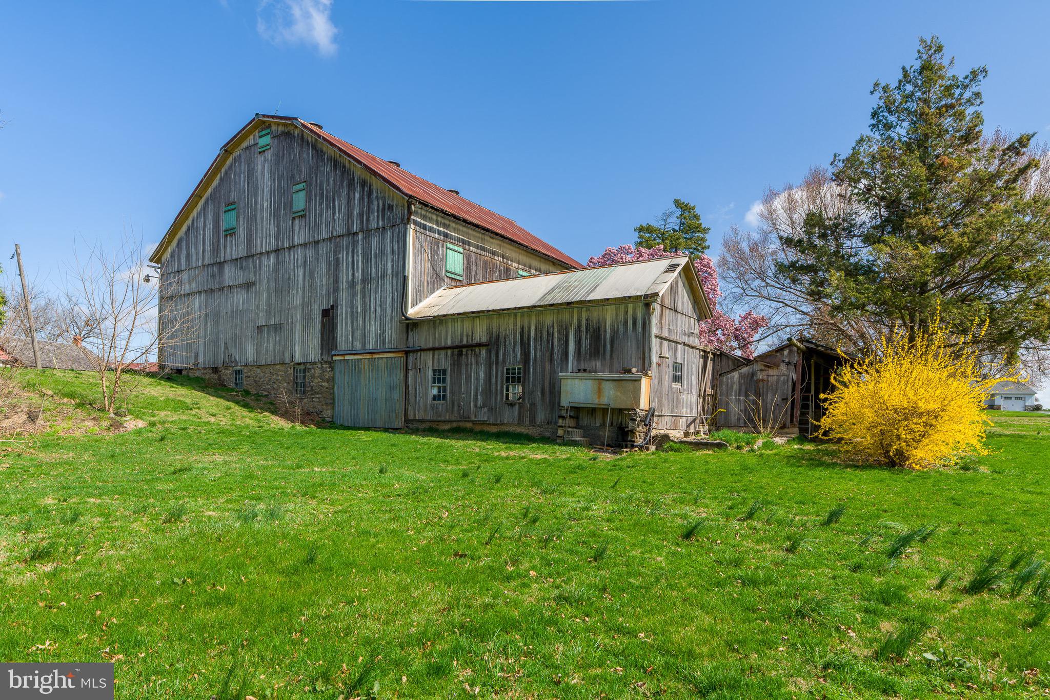1 Prospect Road Strasburg, PA 17579 - Photo 53 of 66 a front view of house with yard and green space
