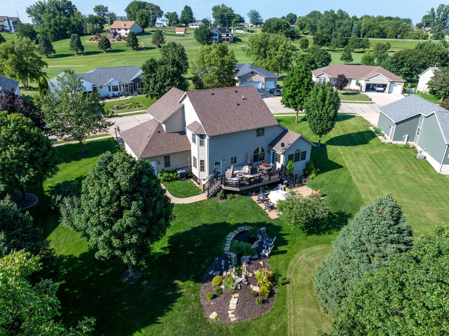 1021 Springbrook Lane De Witt, IA 52742 - Photo 41 of 46