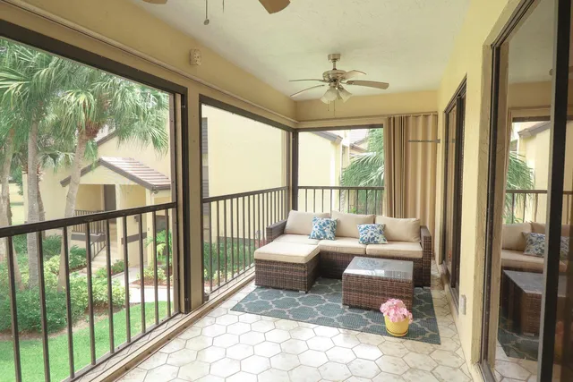 $2,120 | 3961 Southwest Greenwood Way, Unit E, Palm City, FL 34990