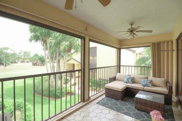 $2,120 | 3961 Southwest Greenwood Way, Unit E, Palm City, FL 34990